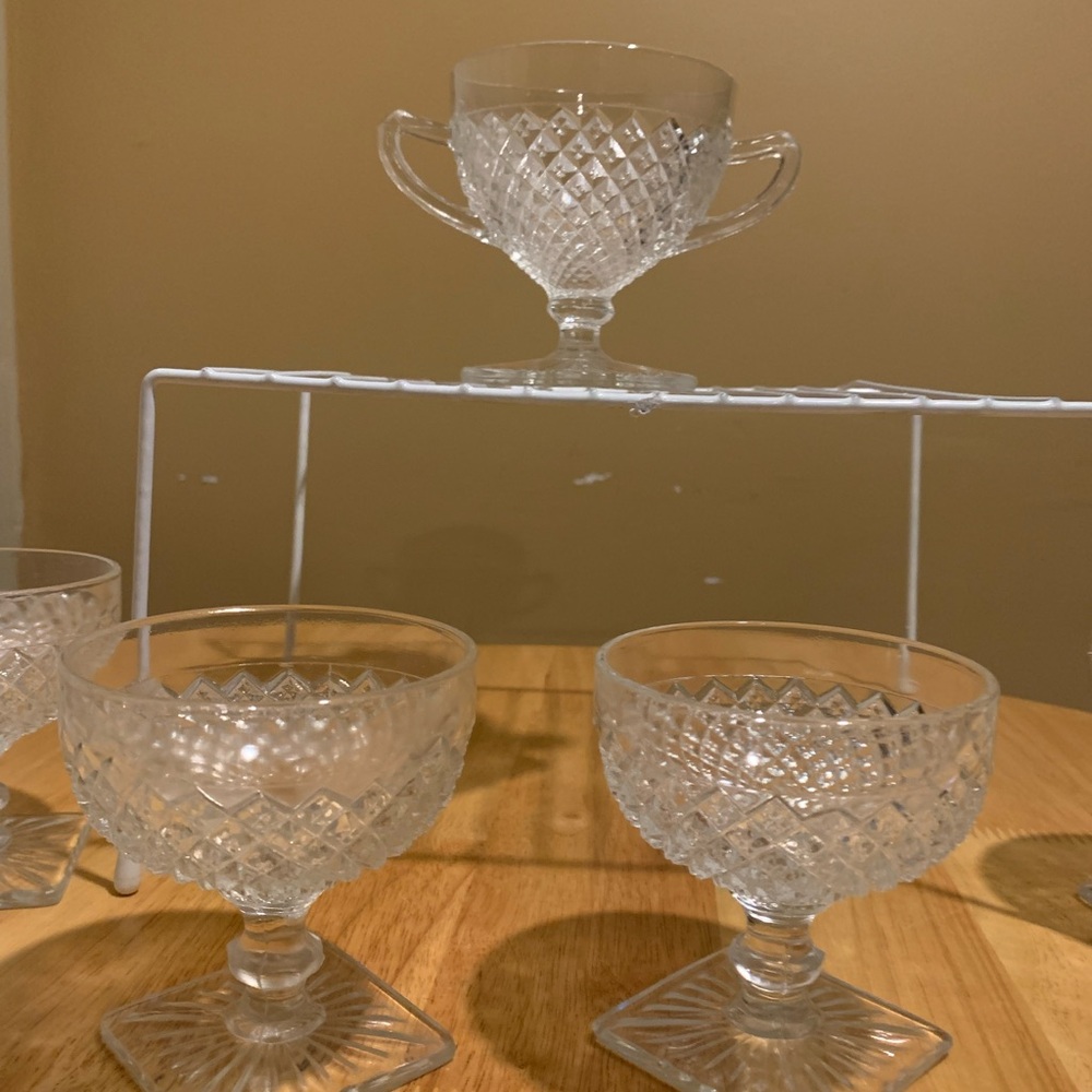 4 Vintage Miss American Sherbet Cups And Sugar Bowl